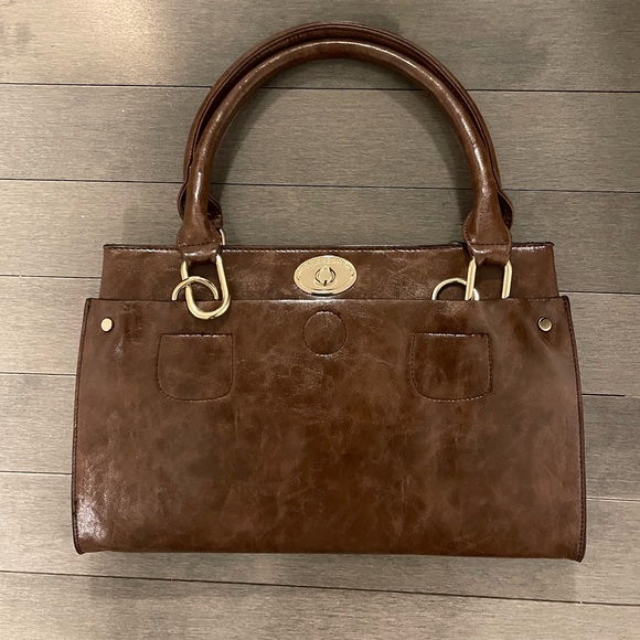 Purse - Picture 1 of 3